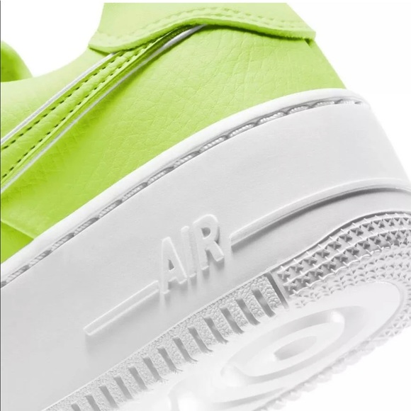 Nike Air Force 1 Sage Low CJ1642 700 Barely Volt - Picture 4 of 6